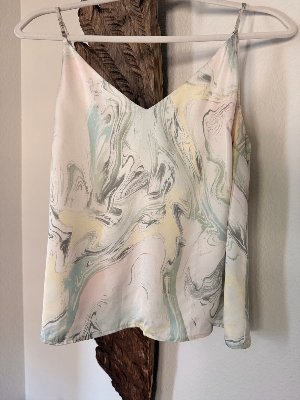 Habitual Satin Cami Top women’s sz M shirt